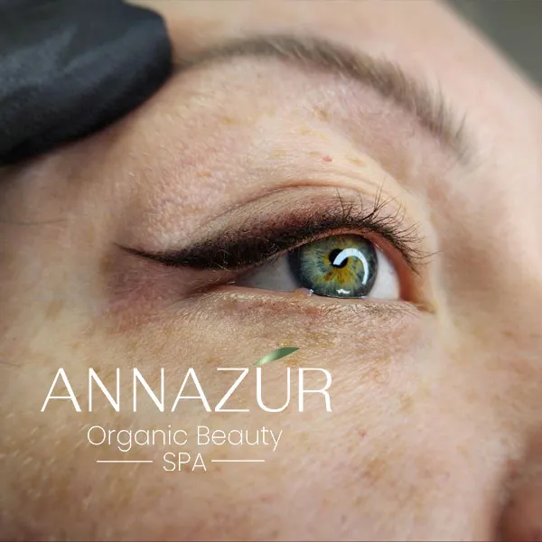 Eyeliner Permanent has a number of advantages