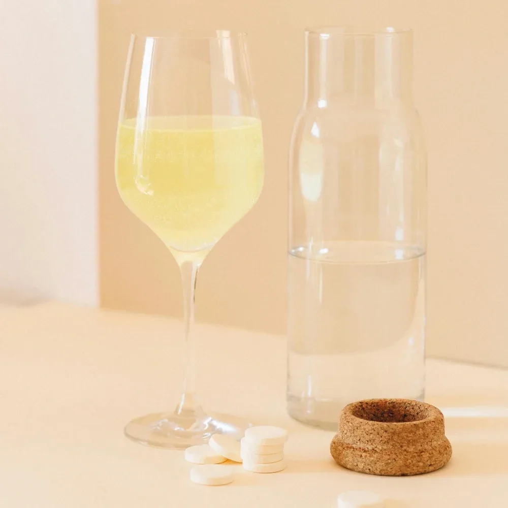 Alcohol and some drugs are prohibited to take before micronidling