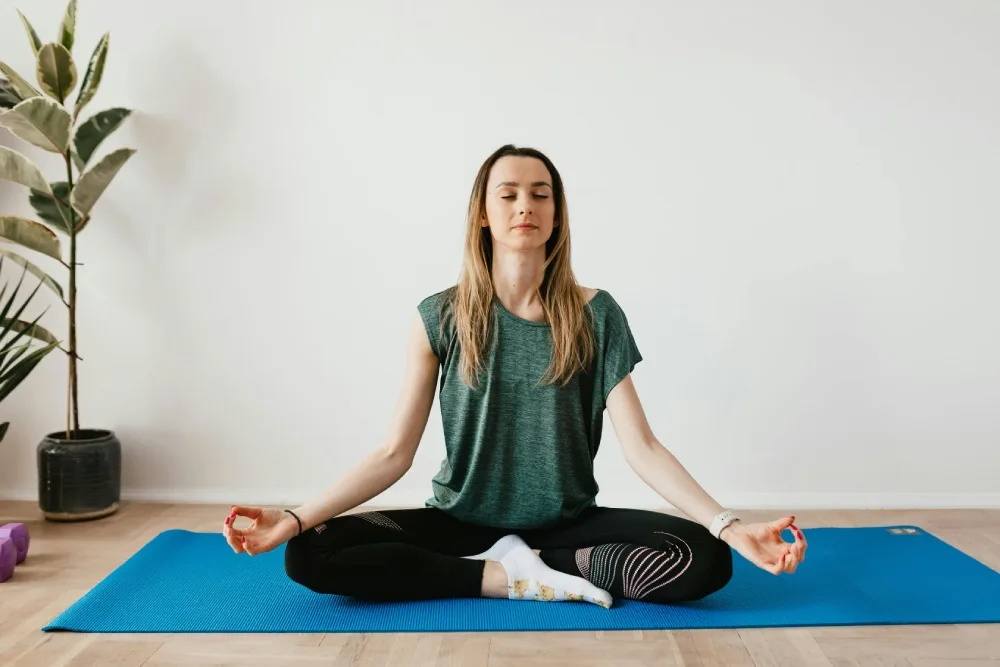 Meditation, breathing practices, yoga will help control stress and reduce acne against its background
