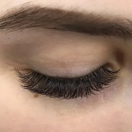 Before and after eyelash extensions at ANNAZUR Organic Beauty Spa, Jacksonville FL — photo 8