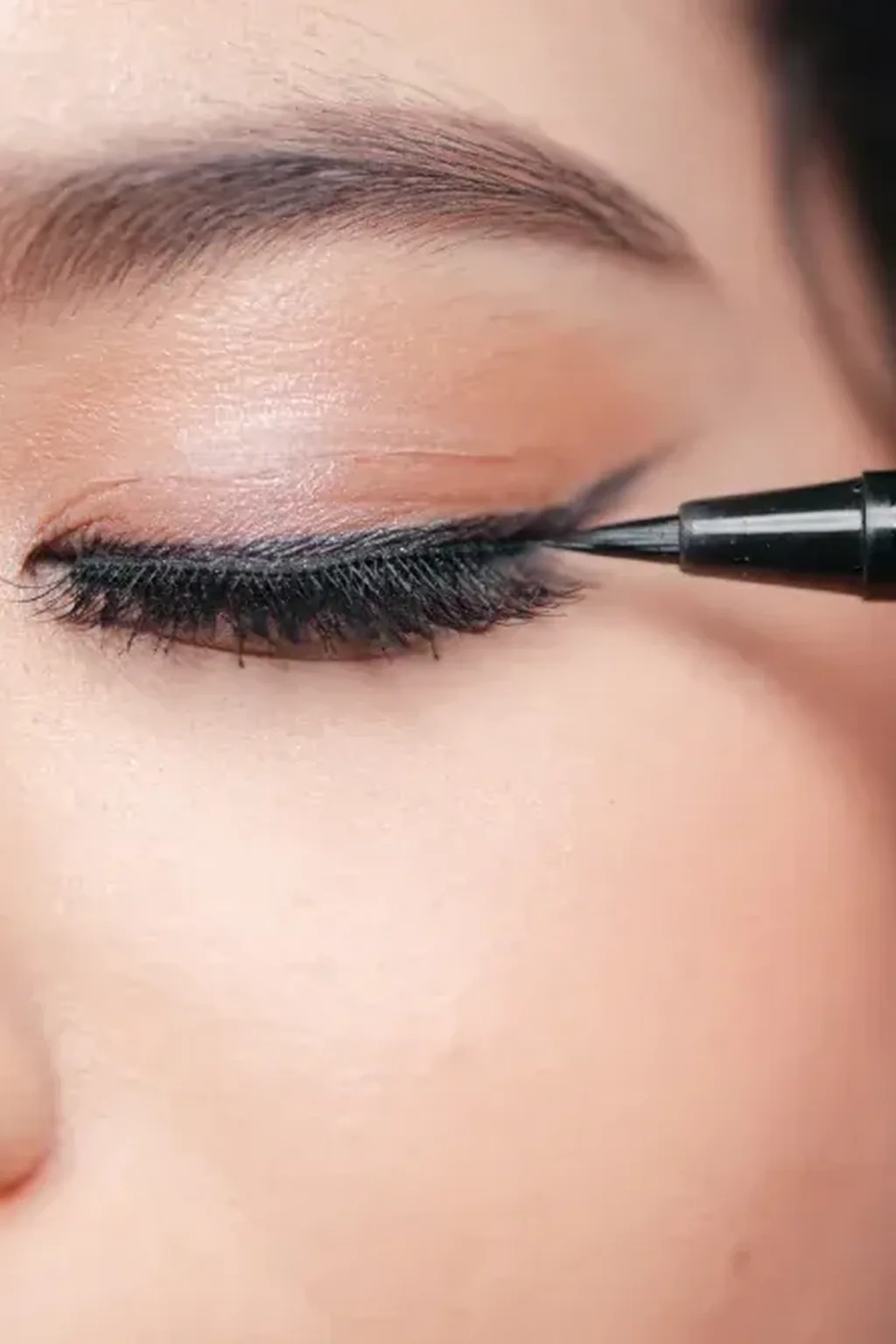 Is permanent eyeliner safe? What the risks actually are